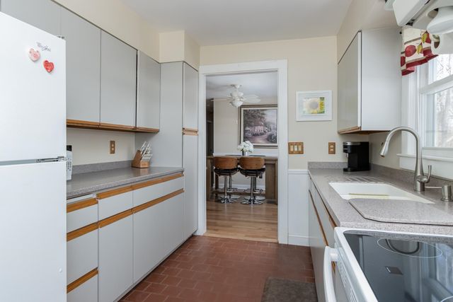 335 S Main Street, Concord, NH 03301