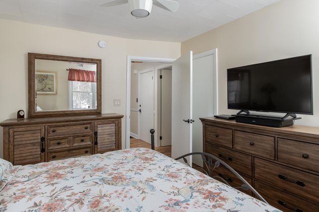 335 S Main Street, Concord, NH 03301