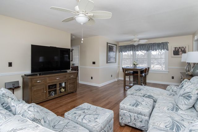 335 S Main Street, Concord, NH 03301