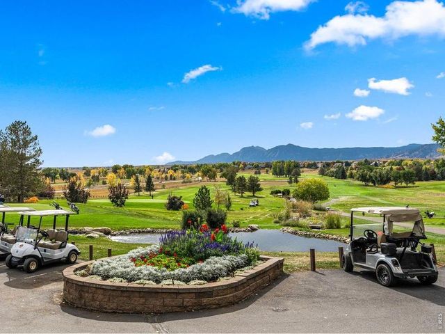 6686 Fairways Dr, Niwot, CO 80503