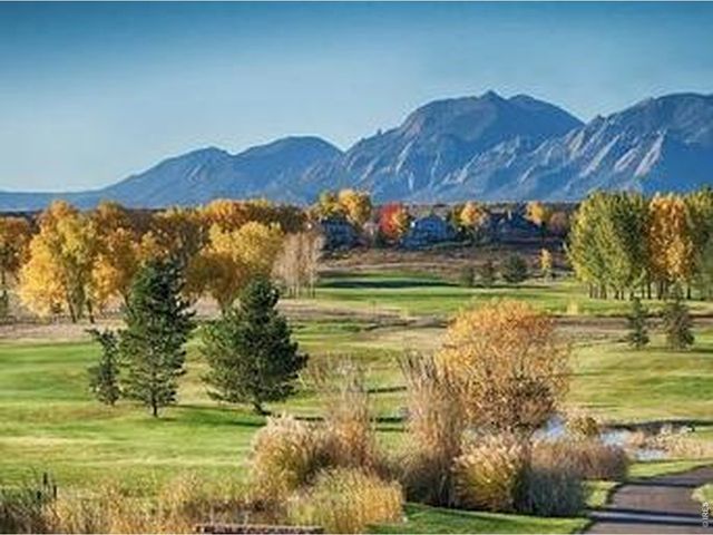 6686 Fairways Dr, Niwot, CO 80503