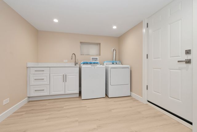 2848 N Mobile Avenue, Chicago, IL 60634