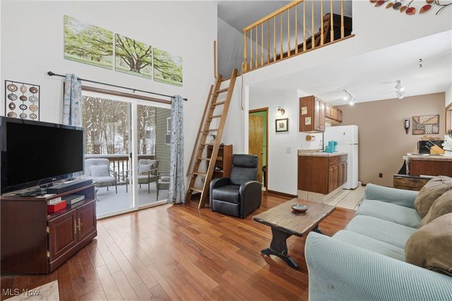 4254 Doral Road SW, Carrollton, OH 44615