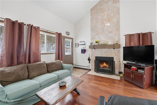 4254 Doral Road SW, Carrollton, OH 44615