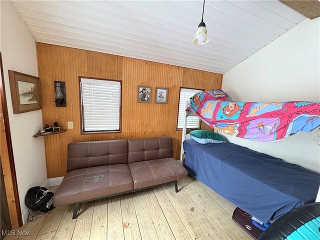 4254 Doral Road SW, Carrollton, OH 44615