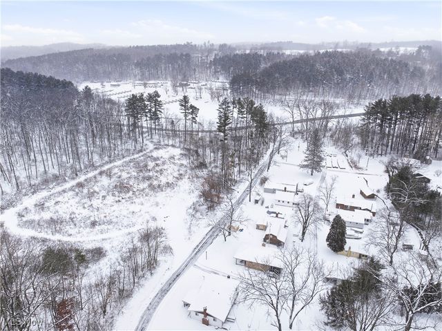 4254 Doral Road SW, Carrollton, OH 44615