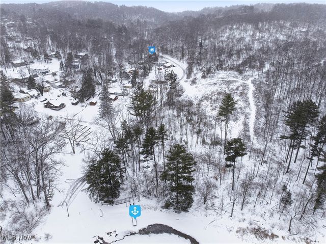 4254 Doral Road SW, Carrollton, OH 44615