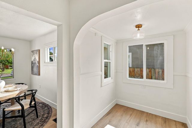3825 N E St, Spokane, WA 99205