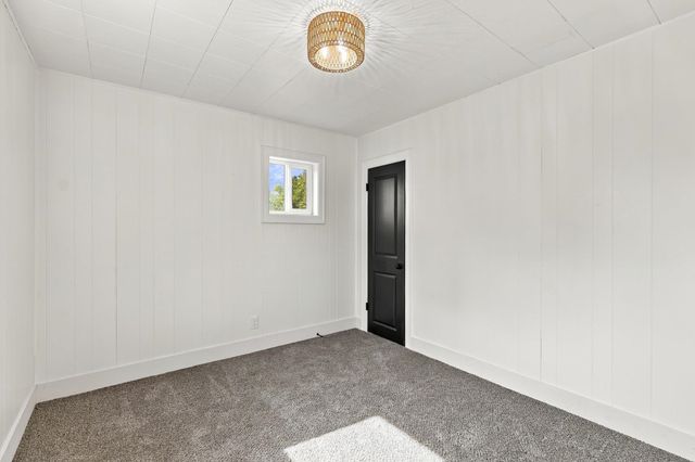 3825 N E St, Spokane, WA 99205