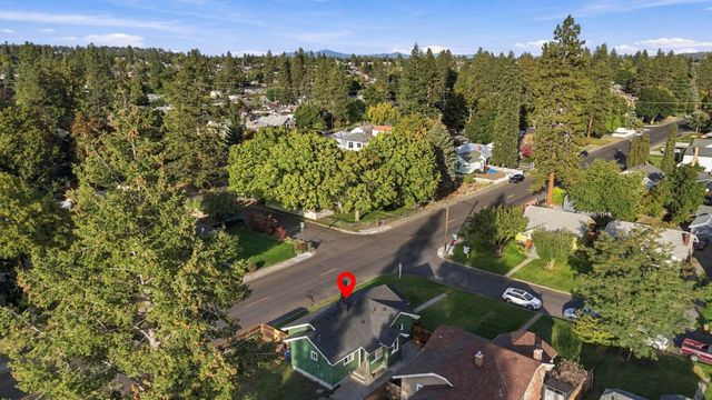 3825 N E St, Spokane, WA 99205