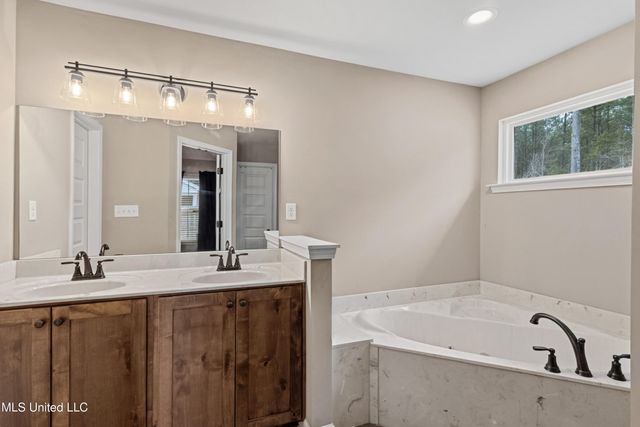 2756 Dela Drive, Southaven, MS 38672