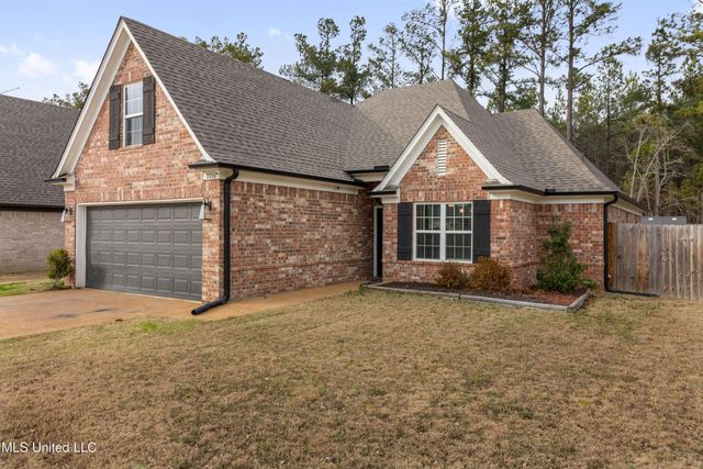 2756 Dela Drive, Southaven, MS 38672