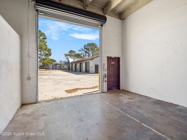 6929 Vickie Circle, West Melbourne, FL 32904