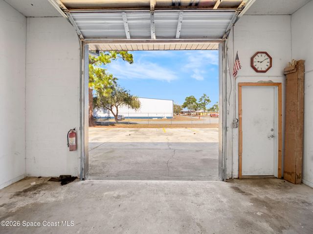 6929 Vickie Circle, West Melbourne, FL 32904