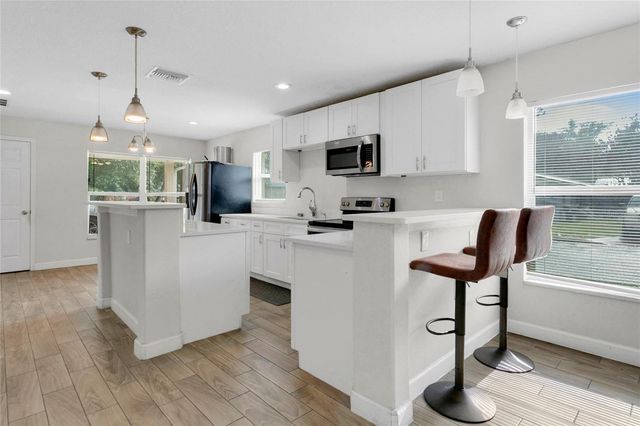 3936 THOMAS STREET, Orlando, FL 32805