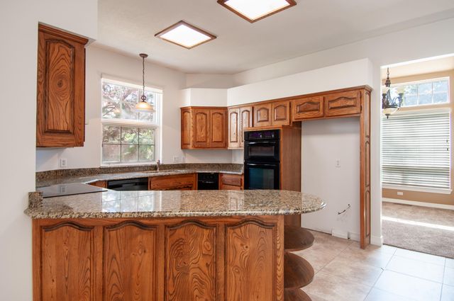 214 Tornasol Lane NE, Albuquerque, NM 87113