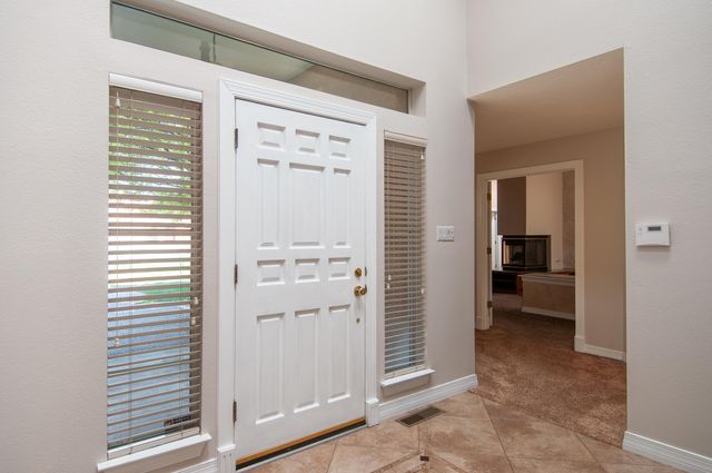 214 Tornasol Lane NE, Albuquerque, NM 87113