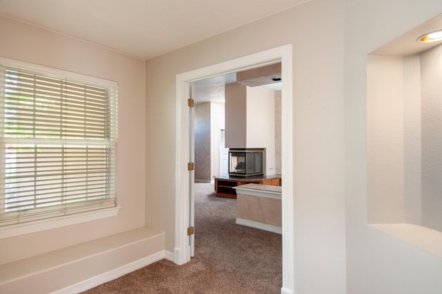 214 Tornasol Lane NE, Albuquerque, NM 87113