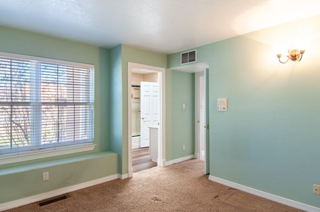 214 Tornasol Lane NE, Albuquerque, NM 87113