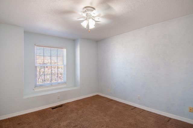 214 Tornasol Lane NE, Albuquerque, NM 87113