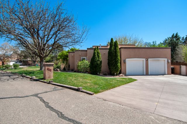 214 Tornasol Lane NE, Albuquerque, NM 87113