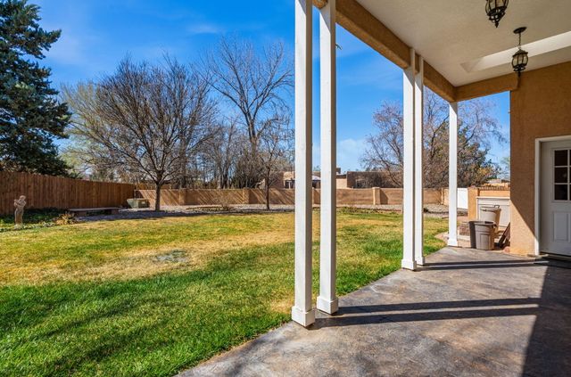 214 Tornasol Lane NE, Albuquerque, NM 87113