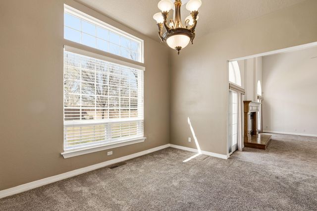 214 Tornasol Lane NE, Albuquerque, NM 87113