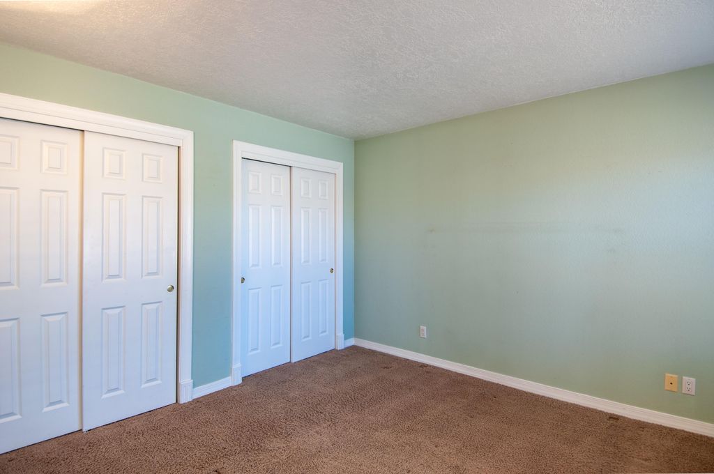 Image 30 of property listing at 214 Tornasol Lane NE, Albuquerque, NM 87113