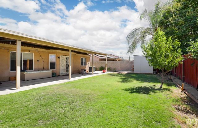2917 Tapo Ridge Drive, Bakersfield, CA 93313