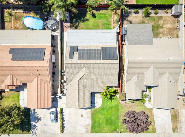 2917 Tapo Ridge Drive, Bakersfield, CA 93313