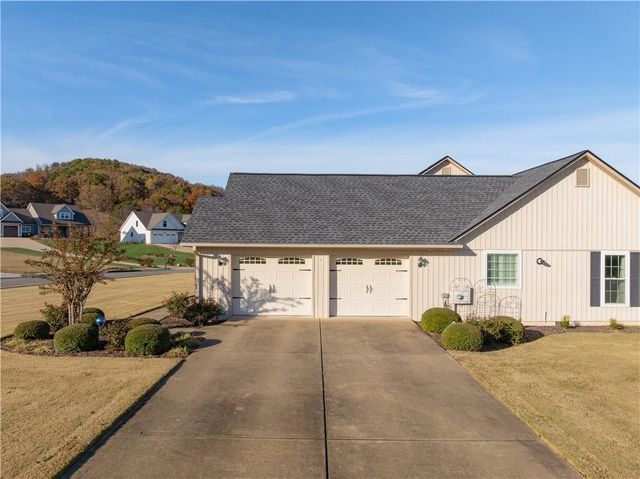 110 Windy Hill Drive, Rocky Face, GA 30740