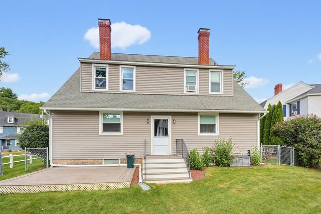 63 Bancroft Park 63, Hopedale, MA 01747