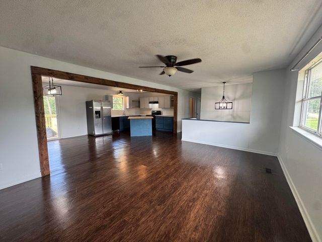 213 Morris Drive, Ringgold, GA 30736