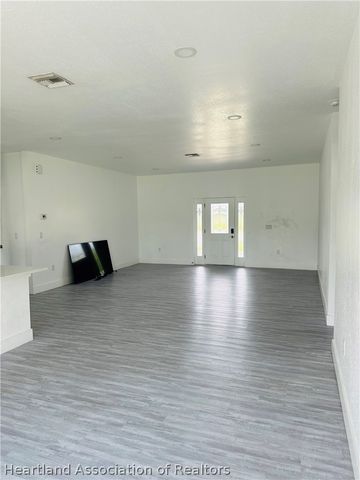 2850 Old State Road 64 Road W, Avon Park, FL 33825