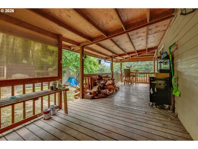 17575 Se TEN EYCK Rd, Sandy, OR 97055