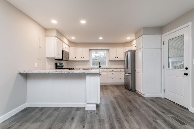 19750 DREW RD, Centralia, MO 65240