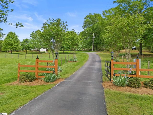 133 Holly Drive, Pelzer, SC 29669