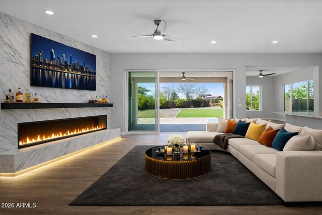 22764 N 97TH Drive, Peoria, AZ 85383