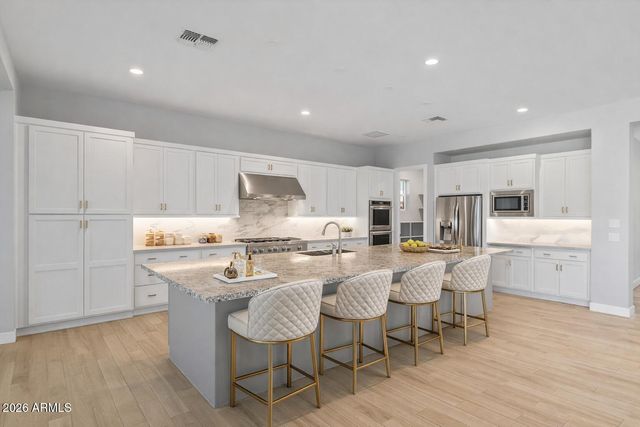 22764 N 97TH Drive, Peoria, AZ 85383