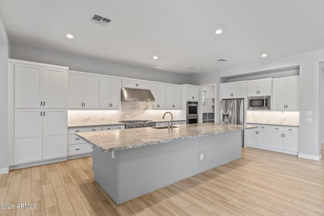 22764 N 97TH Drive, Peoria, AZ 85383