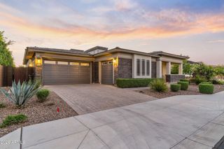 22764 N 97TH Drive, Peoria, AZ 85383