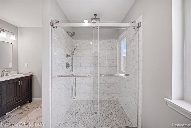4075 Highcrest Drive, Brighton, MI 48116