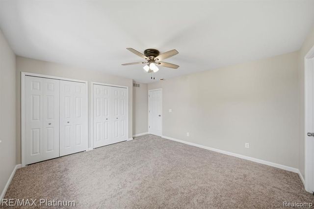 4075 Highcrest Drive, Brighton, MI 48116
