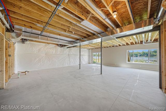 4075 Highcrest Drive, Brighton, MI 48116