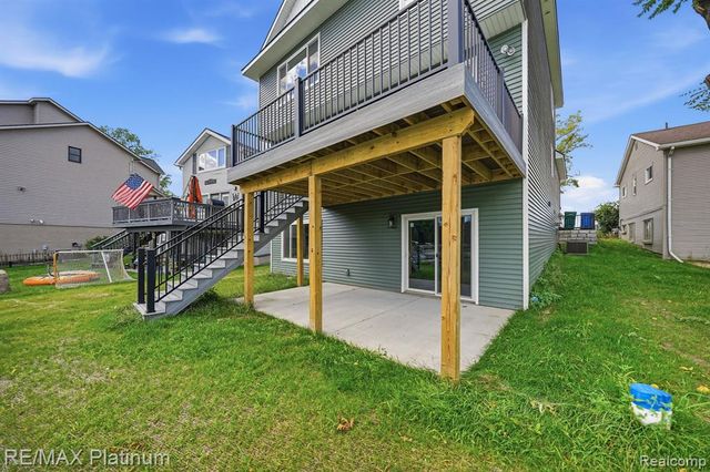 4075 Highcrest Drive, Brighton, MI 48116
