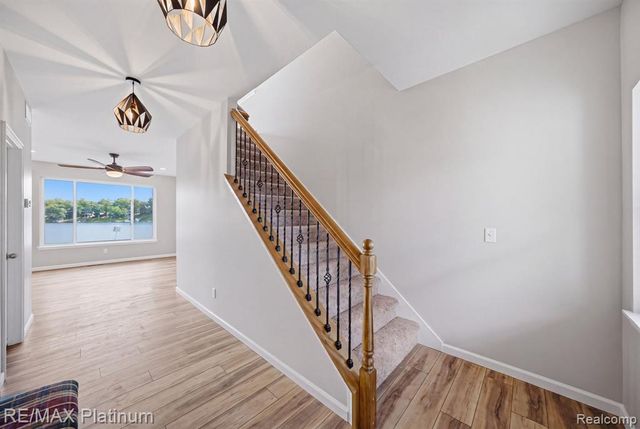 4075 Highcrest Drive, Brighton, MI 48116