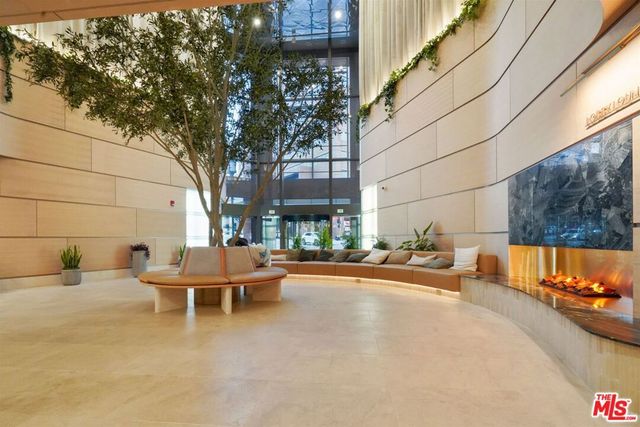 1100 Wilshire 3404, Los Angeles, CA 90017