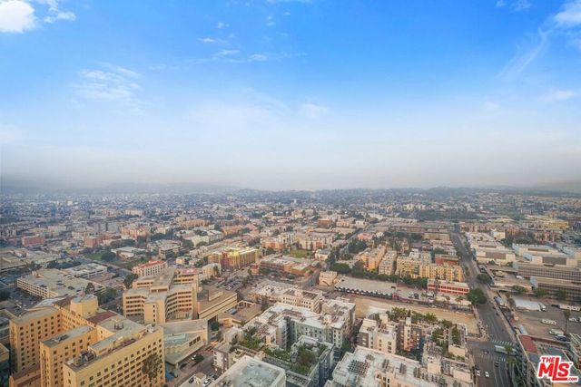 1100 Wilshire 3404, Los Angeles, CA 90017