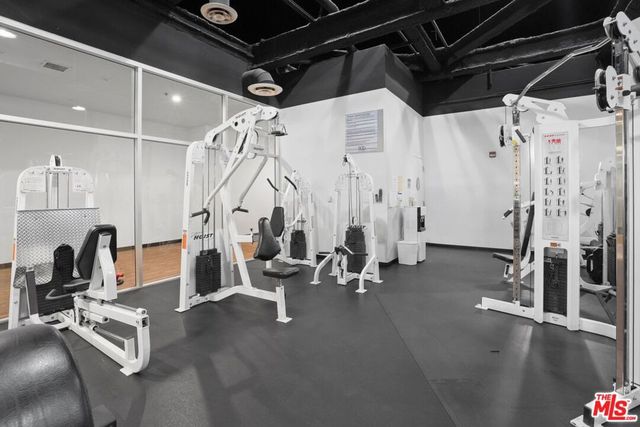 1100 Wilshire 3404, Los Angeles, CA 90017