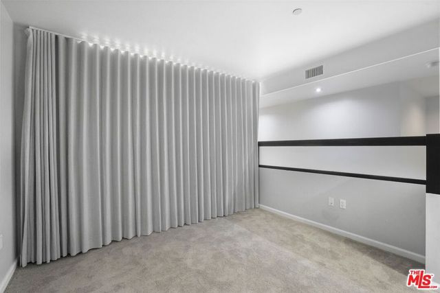 1100 Wilshire 3404, Los Angeles, CA 90017